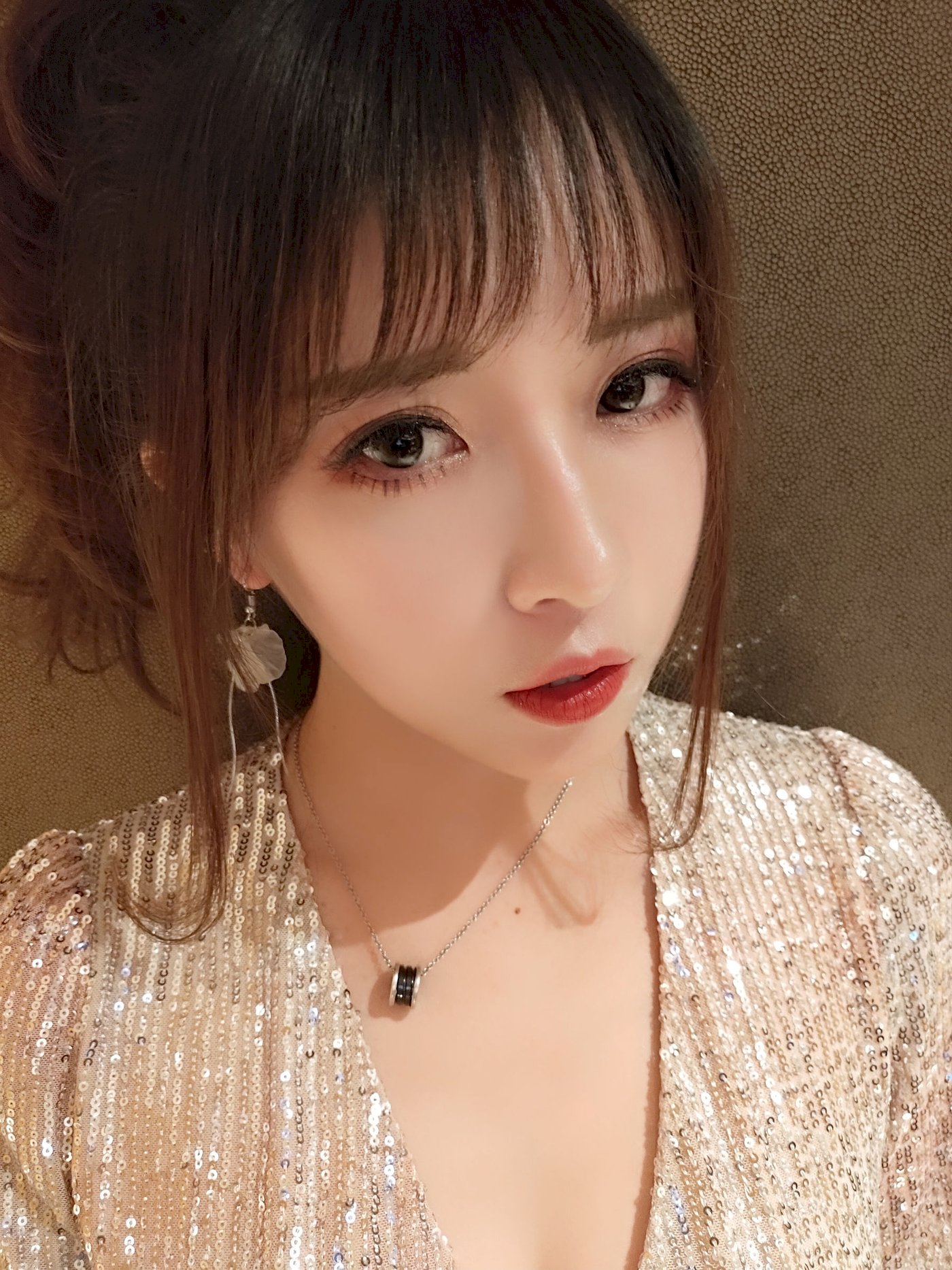 小女巫露娜亮片裙搭配肉丝COS居家福利